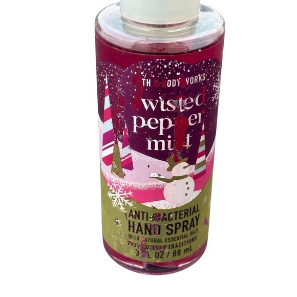 Bath & Body Works Twisted Peppermint Anti-bacterial Hand Spray 3 oz - Picture 2 of 4